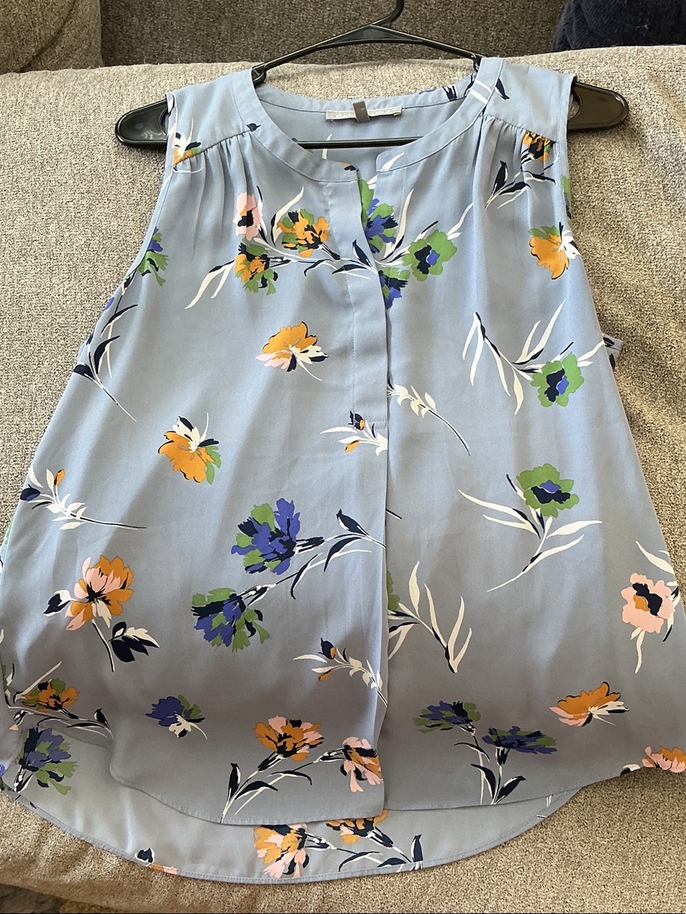 Daniel Rainn Sky Blue Floral Sleeveless Blouse